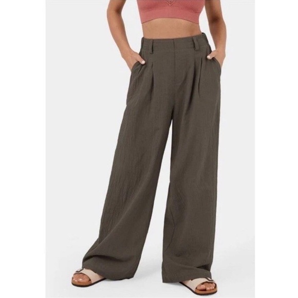 HALARA Pants - HALARA Wide Leg Pants in Olive Green waist 14